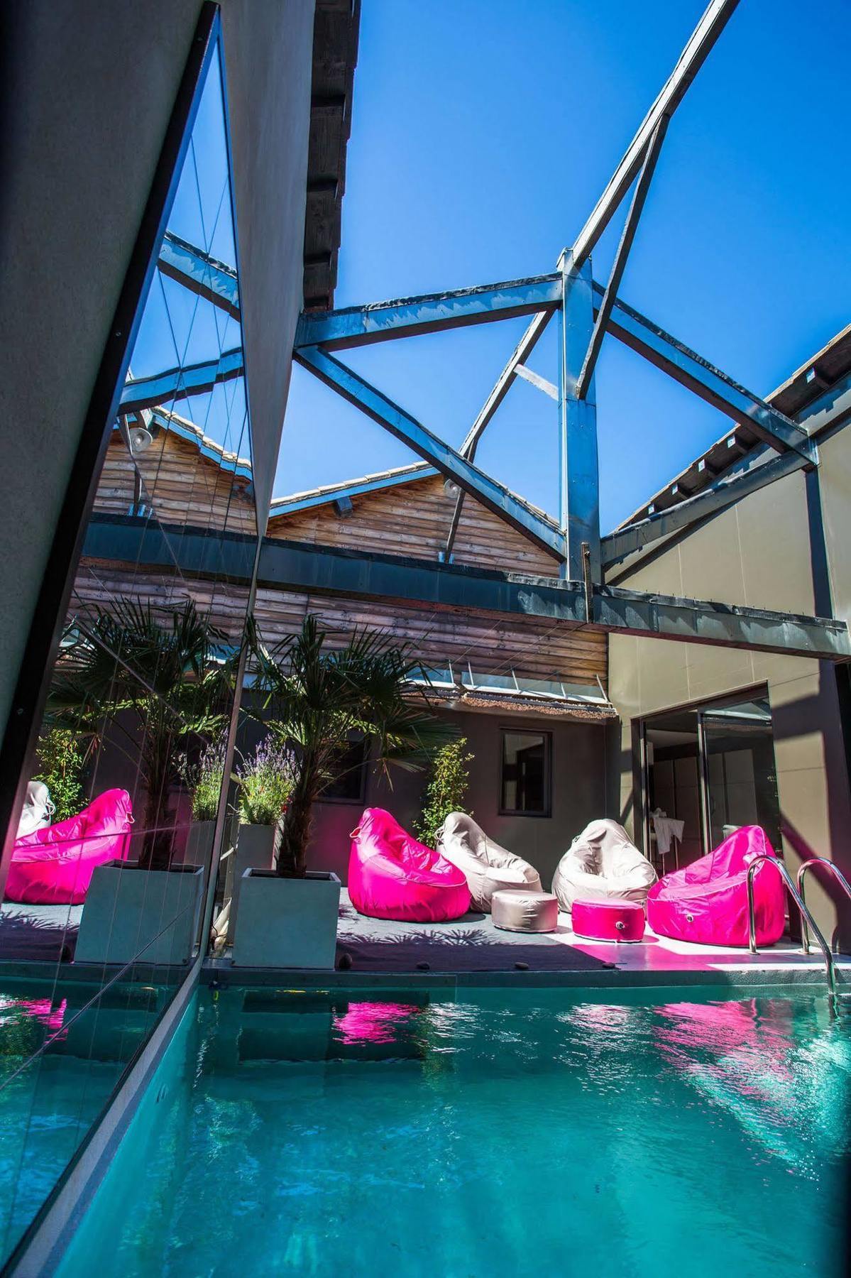 Be Loft Pool & Bed & Breakfast 2*