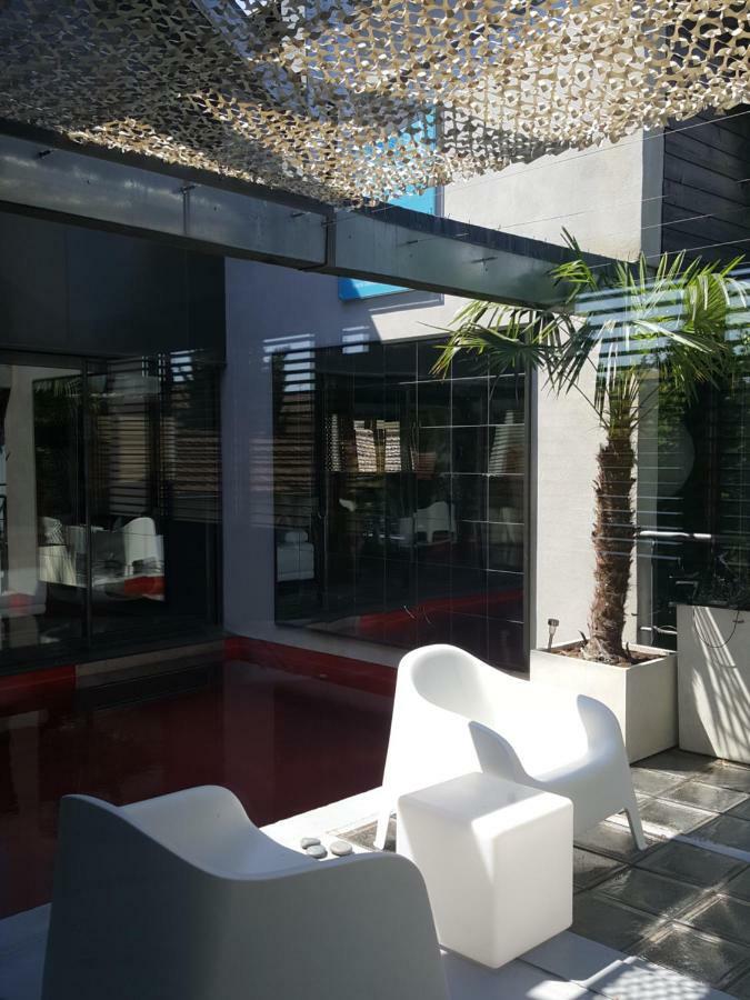 Bed & Breakfast Be Loft Pool &
