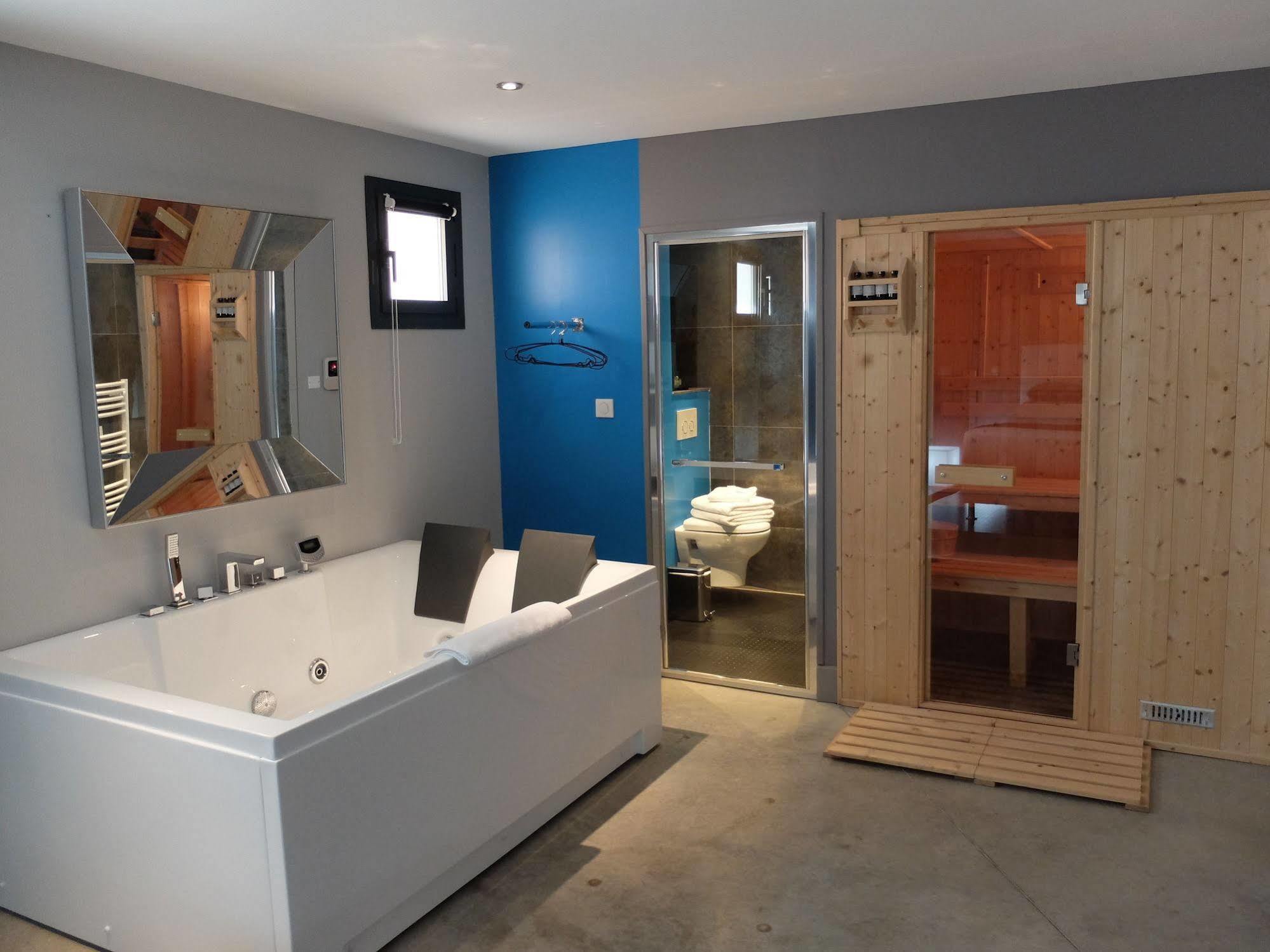 Be Loft Pool & 2*