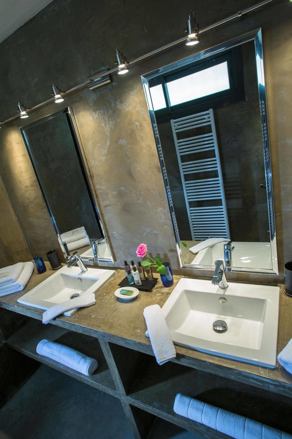 Bed & Breakfast Be Loft Pool & Avignon